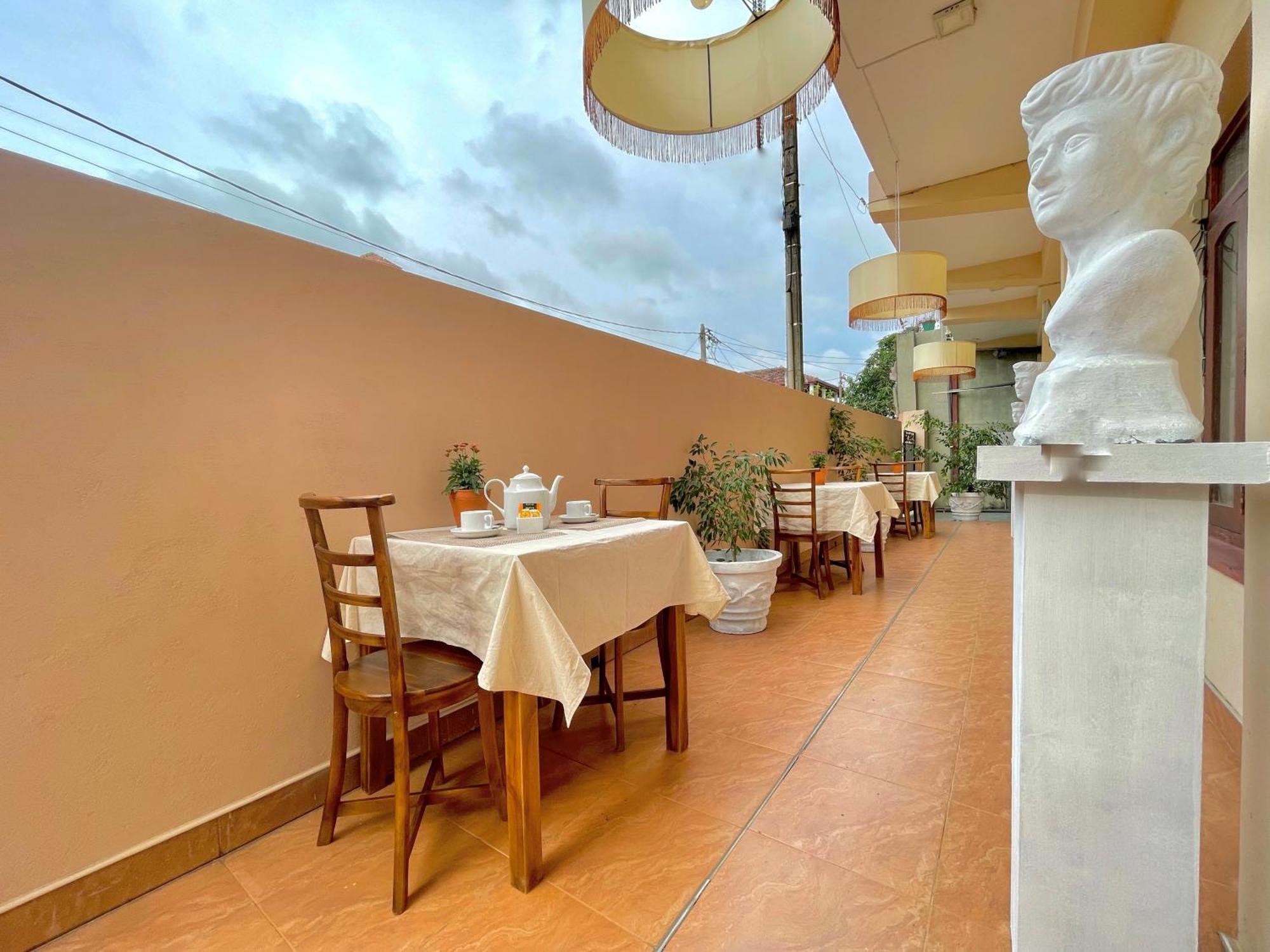 Rivinson Hotel เนกอมโบ ภายนอก รูปภาพ